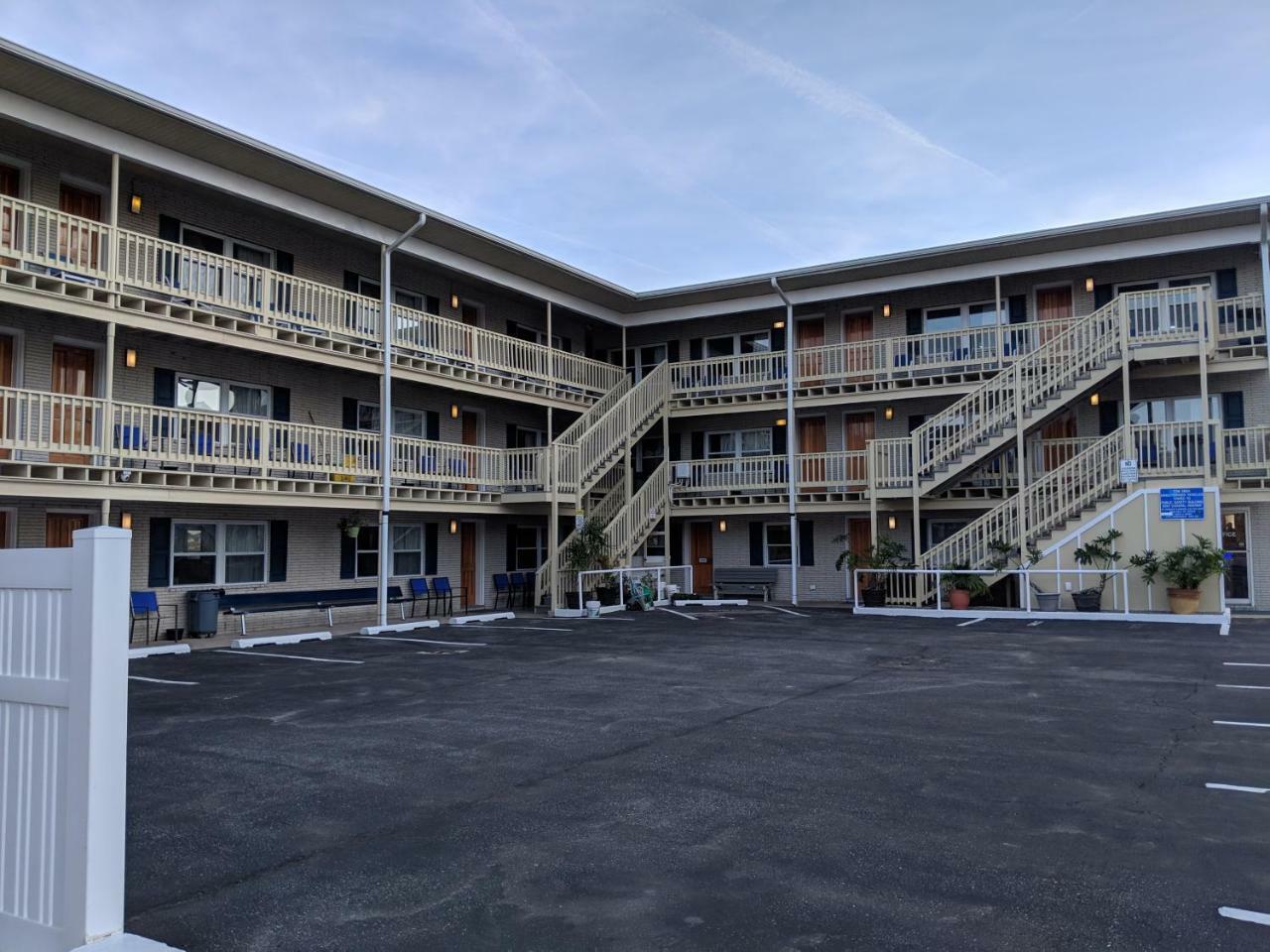 Crystal Sands Motel Ocean City Exterior photo